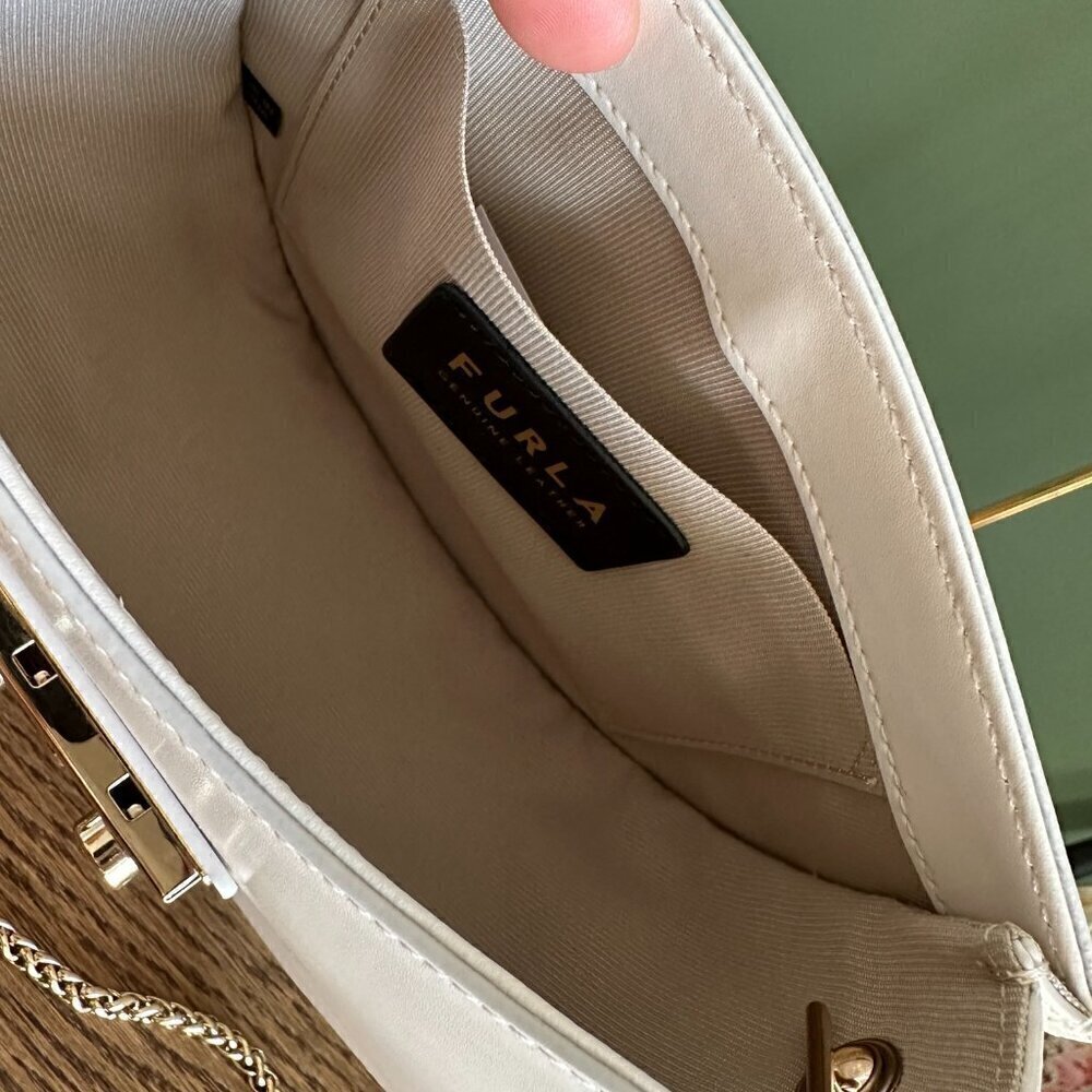 NWT!Furla Metropolis Round My Play Body - Interchangable with different flaps - Picture 7 of 9